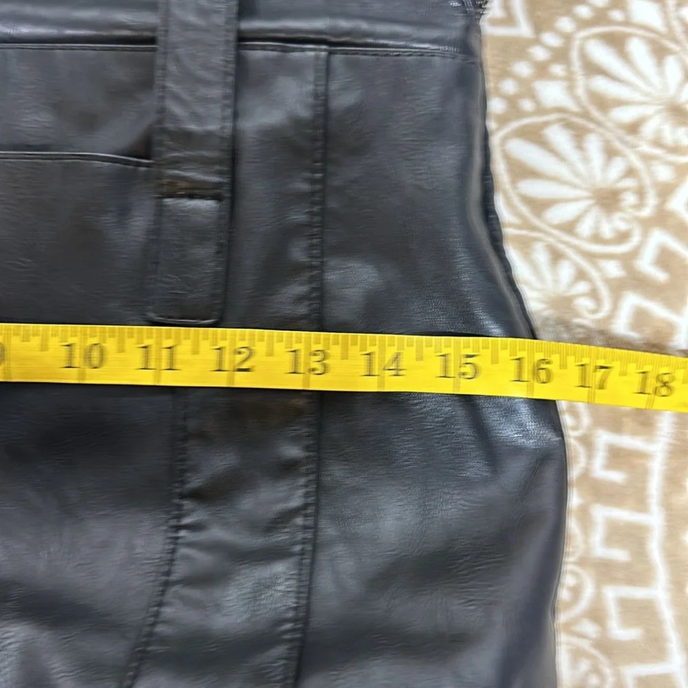 Steve Madden Faux Leather Tote - Picture 14 of 16